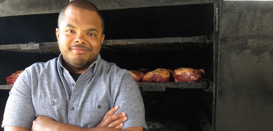 When Will Man Fire Food Season 9 Premiere? Cooking Channel Release Date & Status